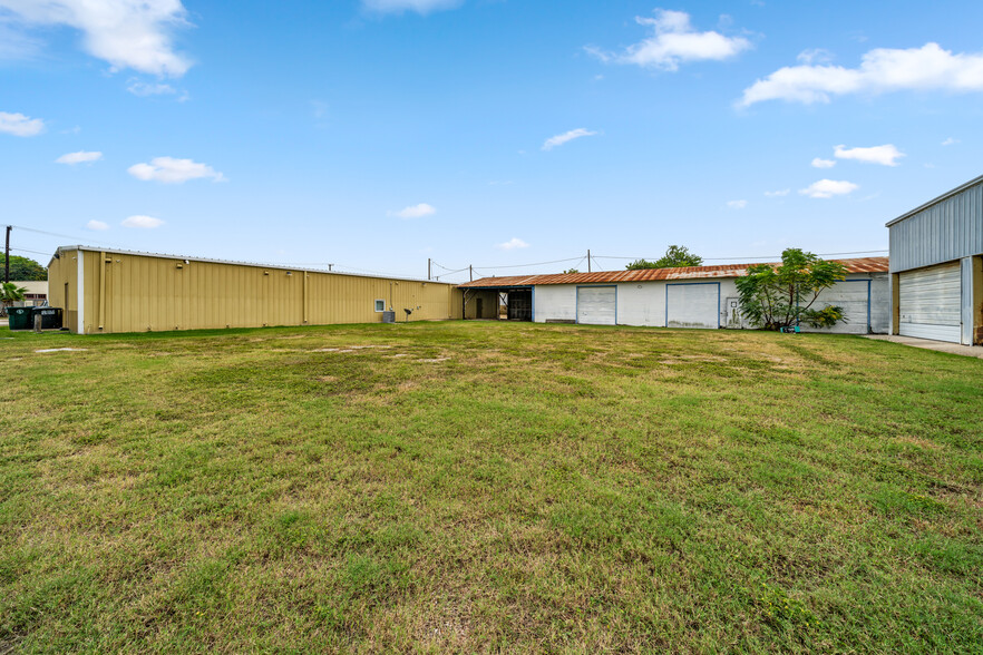 917 S Staples St, Corpus Christi, TX for sale - Primary Photo - Image 1 of 29