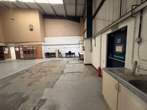 40 Waterside Rd, Leicester to rent Interior Photo- Image 2 of 10