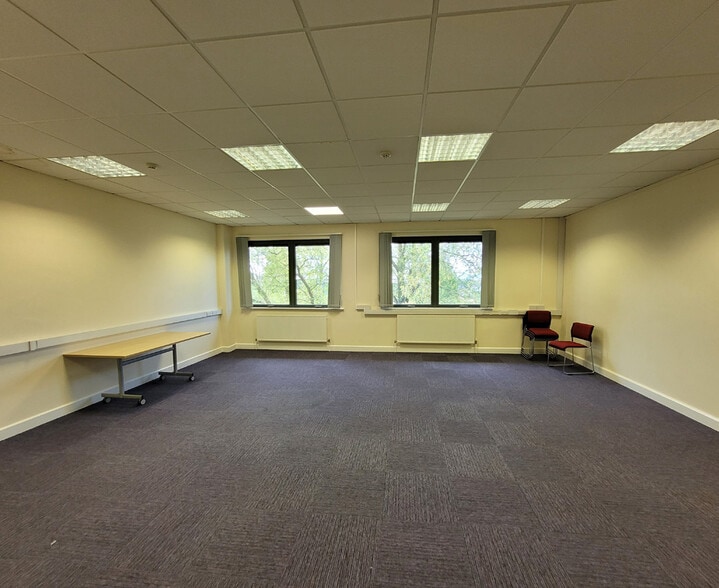 Fenton Way, Chatteris to rent - Interior Photo - Image 3 of 5