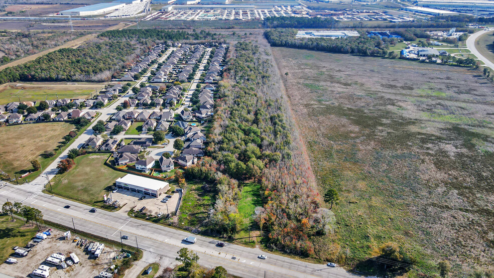 4239 Highway 146 hwy, Liberty, TX for sale - Building Photo - Image 3 of 40