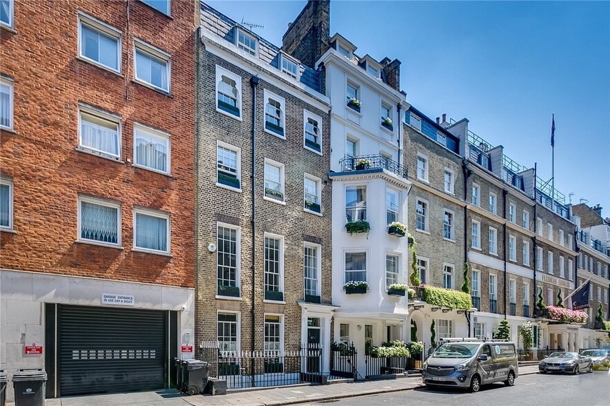 15 Half Moon St, London for sale - Building Photo - Image 1 of 1