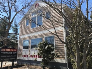 601 Jefferson Blvd, Warwick, RI for sale Building Photo- Image 1 of 1