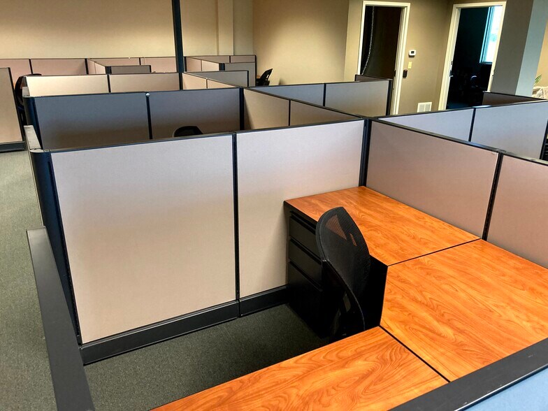 450-480 E Roosevelt Rd, West Chicago, IL to rent - Building Photo - Image 2 of 9