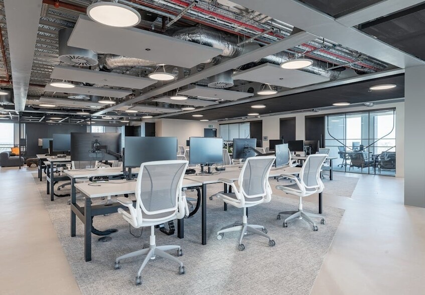 103-105 Bunhill Row, London to rent - Building Photo - Image 2 of 79