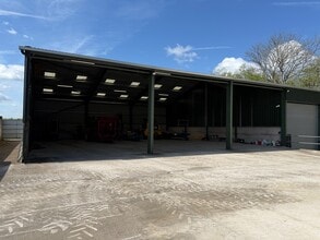 Rusper Rd, Capel to rent Building Photo- Image 1 of 4