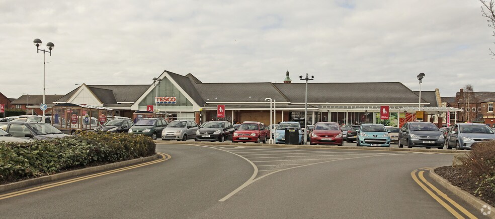 Earle St, Newton Le Willows for sale - Primary Photo - Image 1 of 1