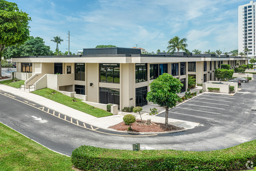 1200 US Highway 1, North Palm Beach, FL for rent - Building Photo - Image 1 of 12