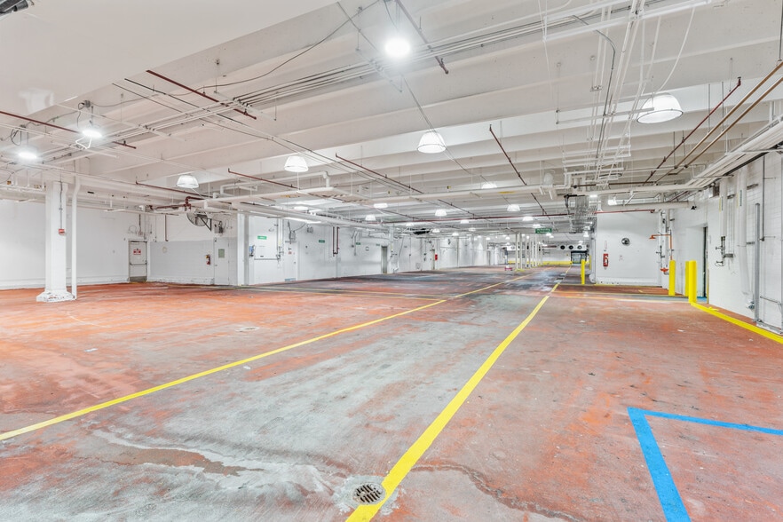 2200 Lithonia Industrial Blvd, Lithonia, GA to rent - Interior Photo - Image 3 of 10