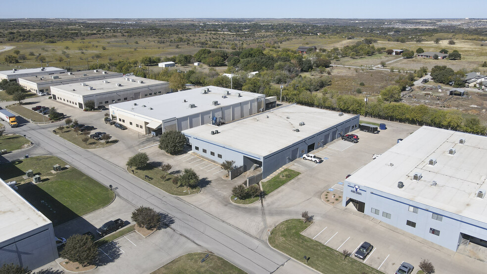 6750 Corporation Pky, Fort Worth, TX for rent - Building Photo - Image 3 of 8