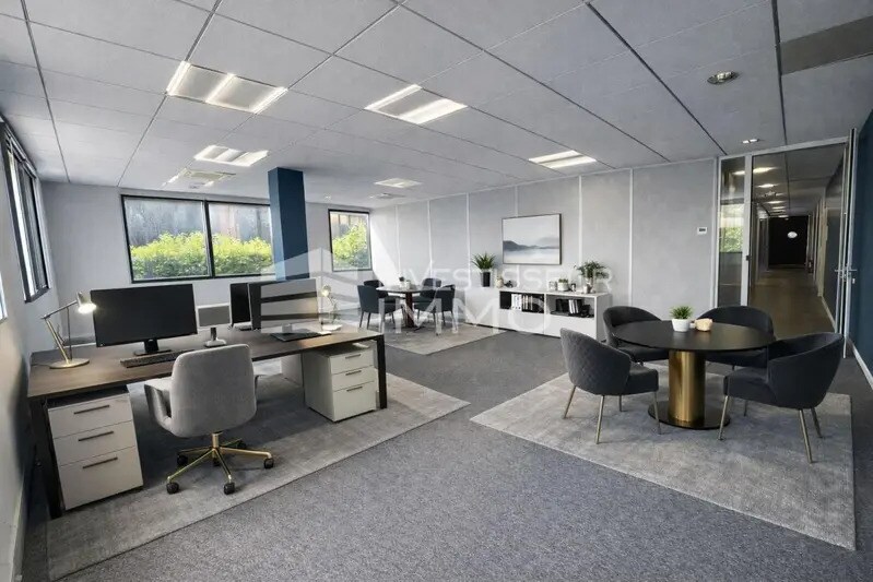 Office in Meudon to rent - Interior Photo - Image 1 of 4