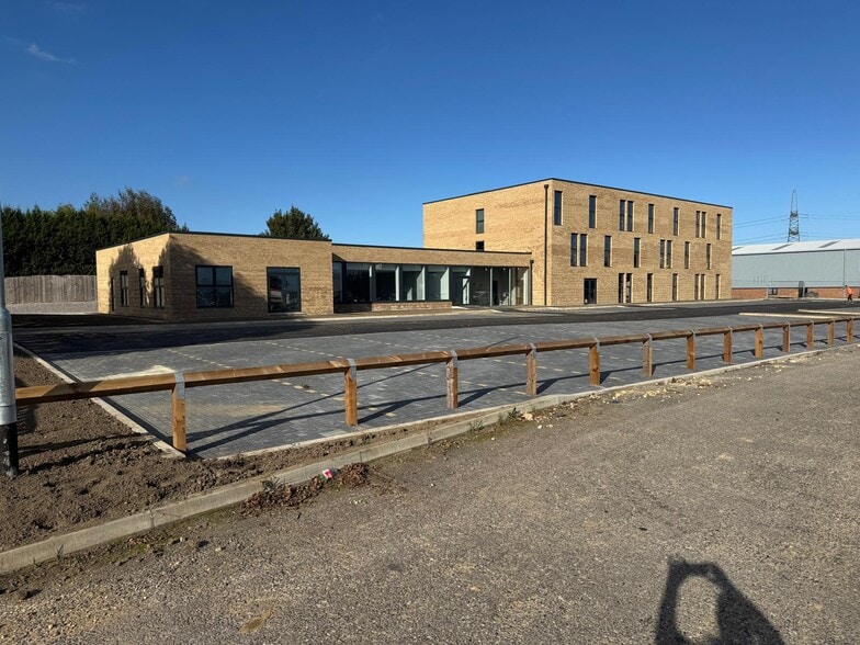 Thinford Ln, Durham to rent - Building Photo - Image 1 of 1