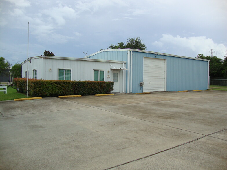 820 Main St, La Marque, TX for sale - Building Photo - Image 1 of 1