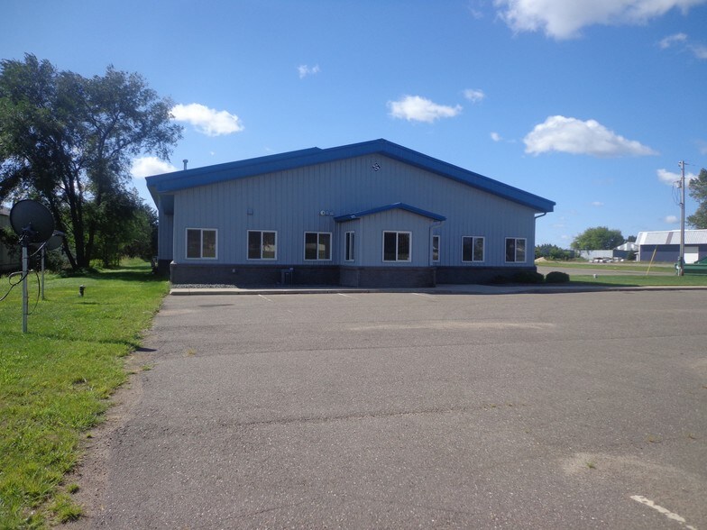 3653 Quail Rd NE, Sauk Rapids, MN 56379 UK