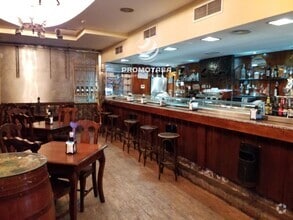 Retail in Rivas-Vaciamadrid, Madrid to rent Interior Photo- Image 2 of 11