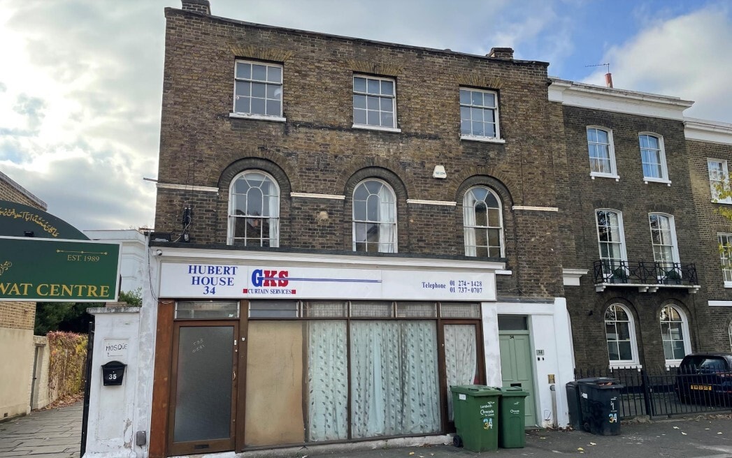 34 Stockwell Green, London to rent Building Photo- Image 1 of 4