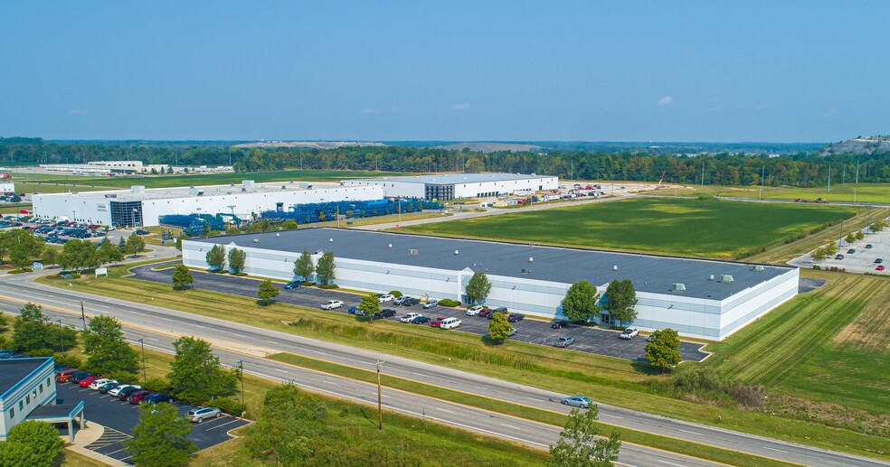 4422 Airport Expy, Fort Wayne, IN for sale - Primary Photo - Image 1 of 1