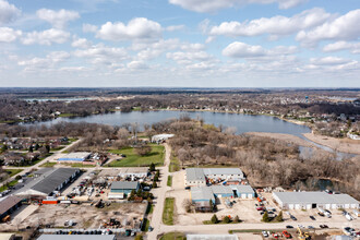 Fritzsche Rd @ W. Sheridan, Lakemoor, IL for sale Primary Photo- Image 1 of 25