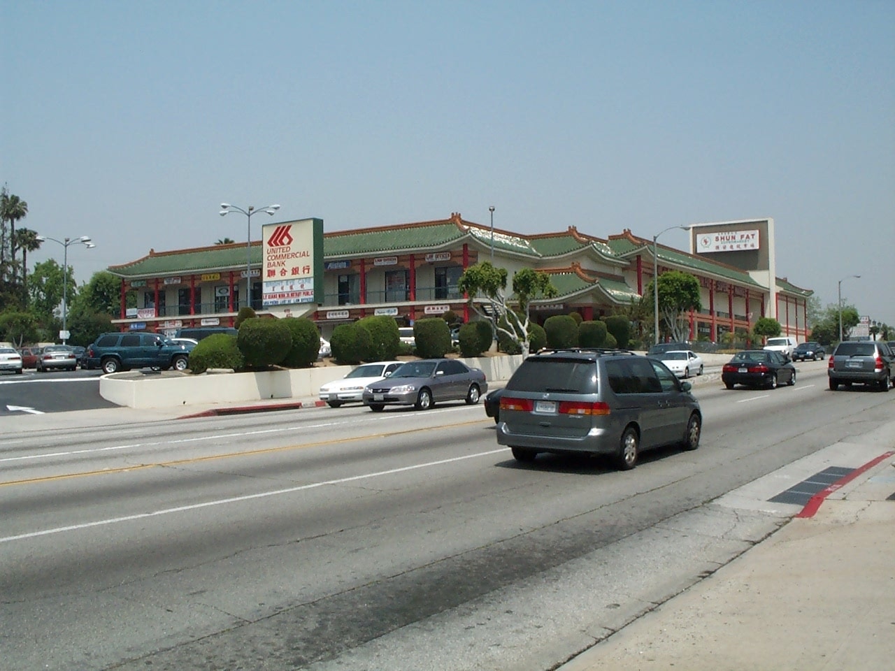 419-423 N Atlantic Blvd, Monterey Park, CA to rent Building Photo- Image 1 of 2