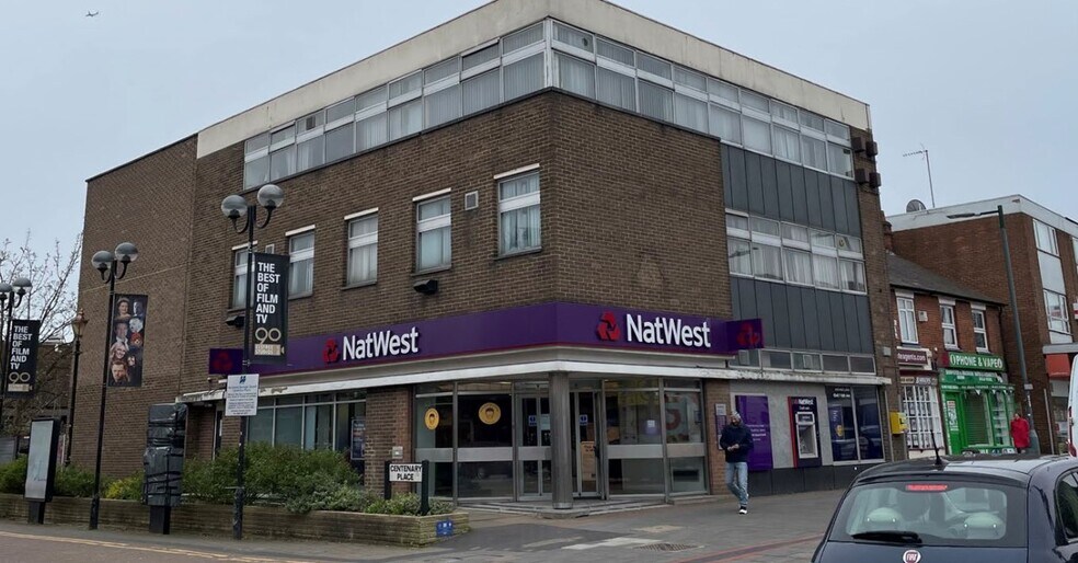 80 Shenley Rd, Borehamwood, WD6 1DZ Retail for Lease UK