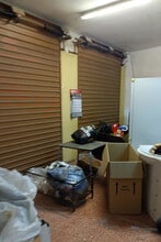 Retail in Tortosa, Tarragona to rent Interior Photo- Image 2 of 5