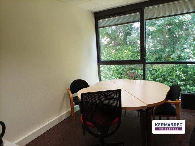 Office in Carquefou to rent - Building Photo - Image 3 of 8