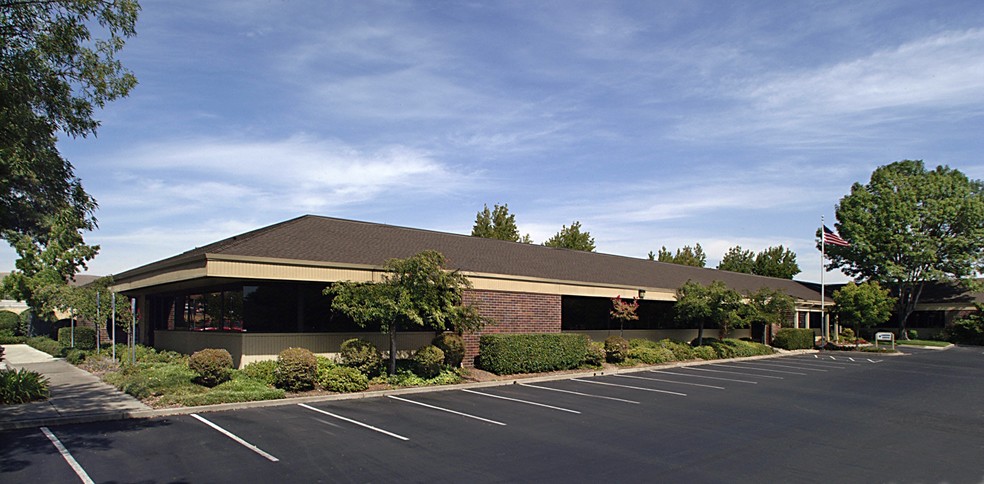 2600 Kitty Hawk Rd, Livermore, CA for rent - Building Photo - Image 1 of 1