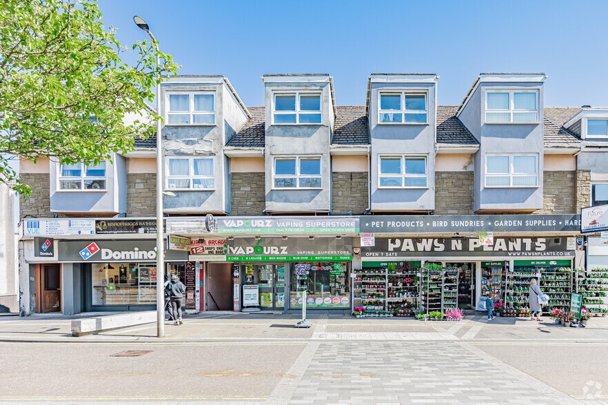 15-19 Cowgate, Kirkintilloch for sale - Building Photo - Image 2 of 3