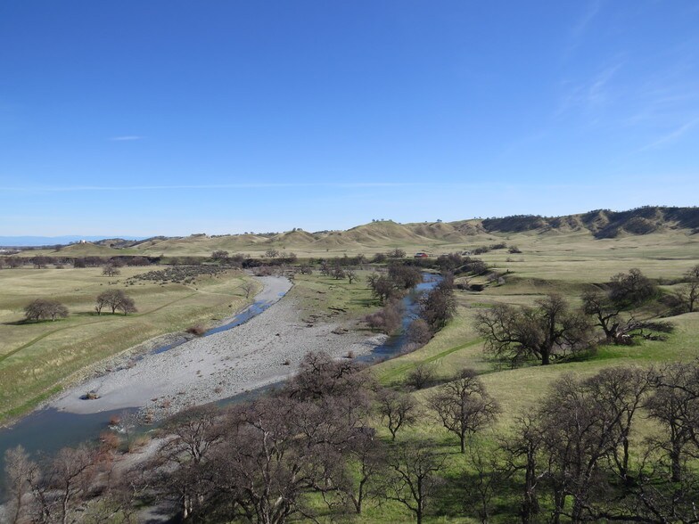 12800 Round Valley Rd, Paskenta 96074