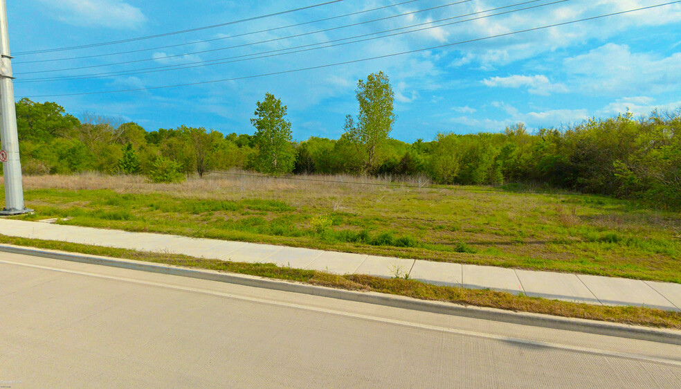 SWQ Ovilla Rd & Little Creek Trail, Red Oak, TX for sale - Primary Photo - Image 1 of 1