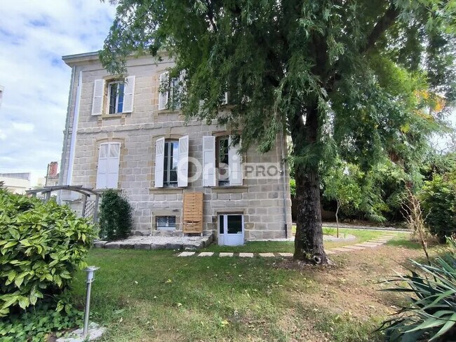 Vente Local d'activités 400 m²