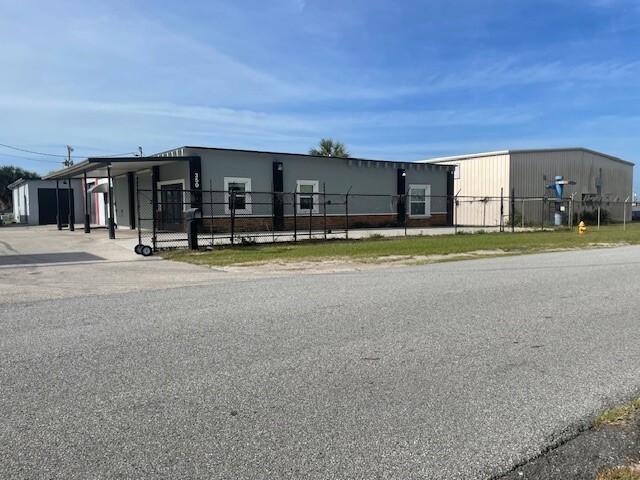 350 W Brannen Rd, Lakeland, FL for rent - Building Photo - Image 2 of 19