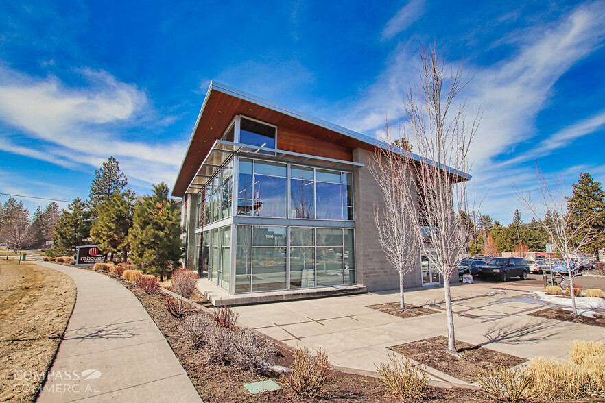 1160 SW Simpson Ave, Bend, OR for rent - Building Photo - Image 1 of 7