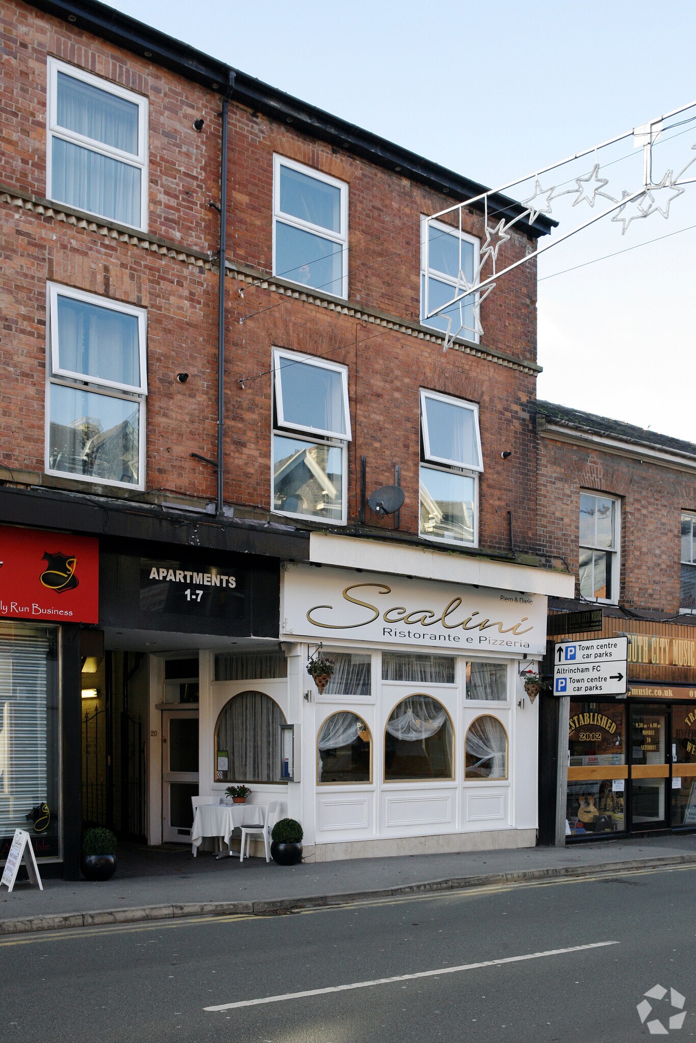 20 Ashley Rd, Altrincham for sale Primary Photo- Image 1 of 1