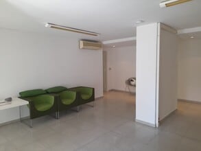 Office / Retail in Sant Joan Despí, Barcelona to rent Interior Photo- Image 2 of 13