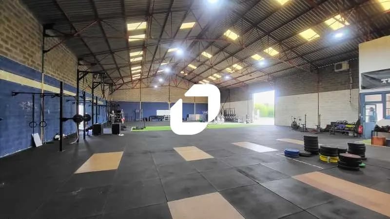 Vente Entrepôt 1 100 m² - Photo 1