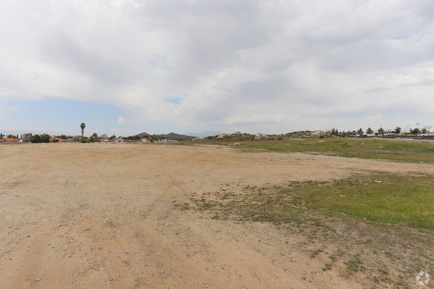 Berea Rd @ Normandy Rd, Menifee, CA for rent - Building Photo - Image 2 of 4