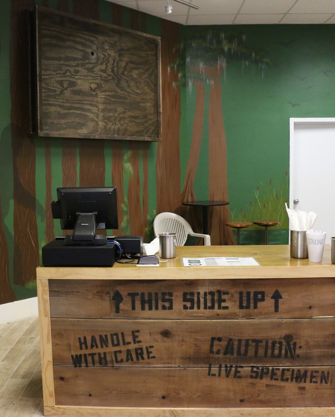 5250 International Dr, Orlando, FL to rent Interior Photo- Image 1 of 2