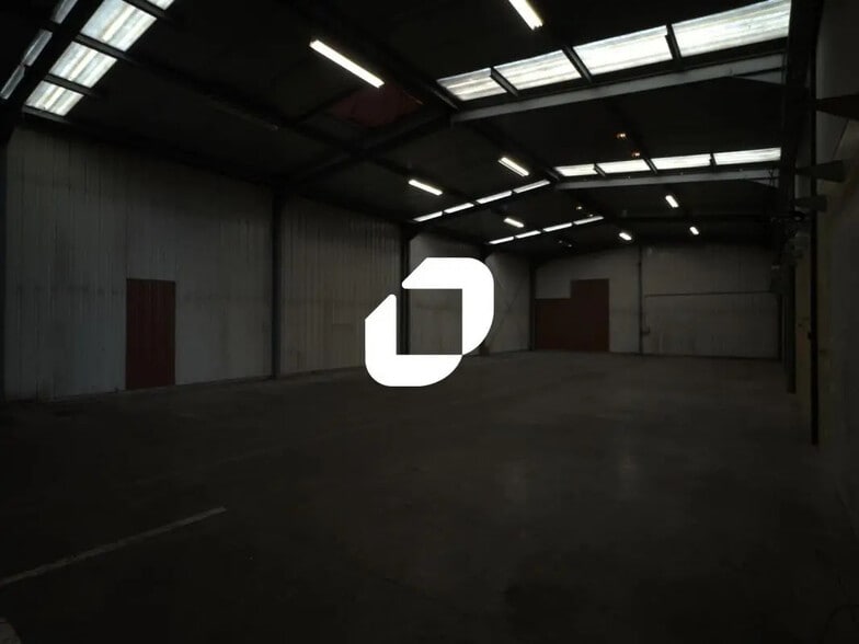 29 Rue Saint Exupéry, Haguenau to rent - Interior Photo - Image 2 of 8