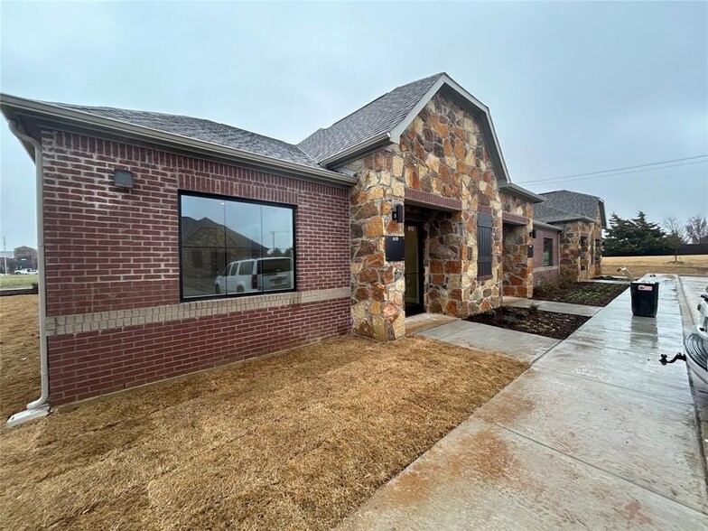 291 S Preston Rd, Prosper, TX for rent - Building Photo - Image 2 of 17