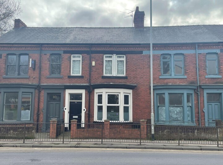 78 Victoria Rd, Darlington to rent - Building Photo - Image 1 of 1