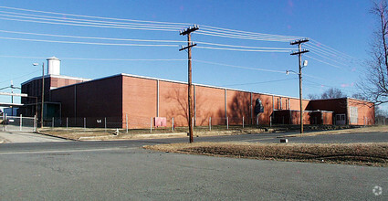 357 N Main St, Stanley, NC for sale Primary Photo- Image 1 of 1