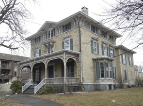 705-713 Newark Ave, Elizabeth, NJ for sale Primary Photo- Image 1 of 1