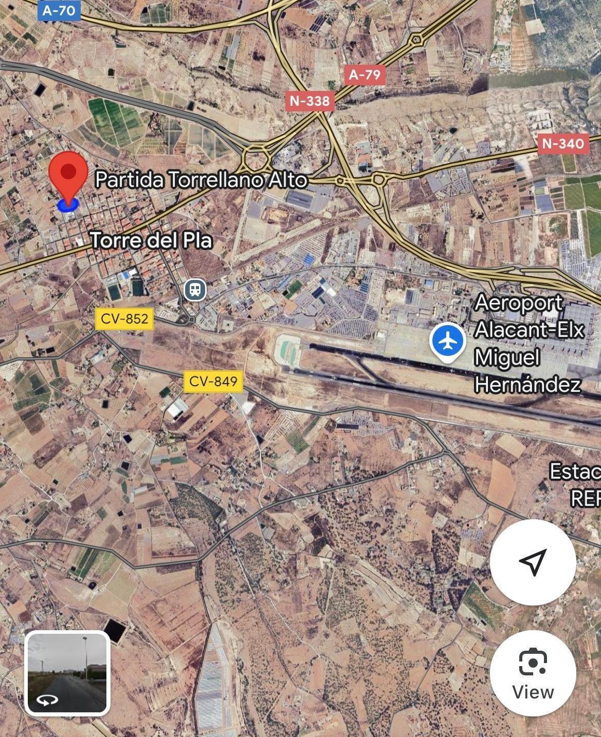Land in Elche, Alicante to rent Building Photo- Image 1 of 2