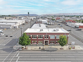 Union Pacific Building - Commercial Property