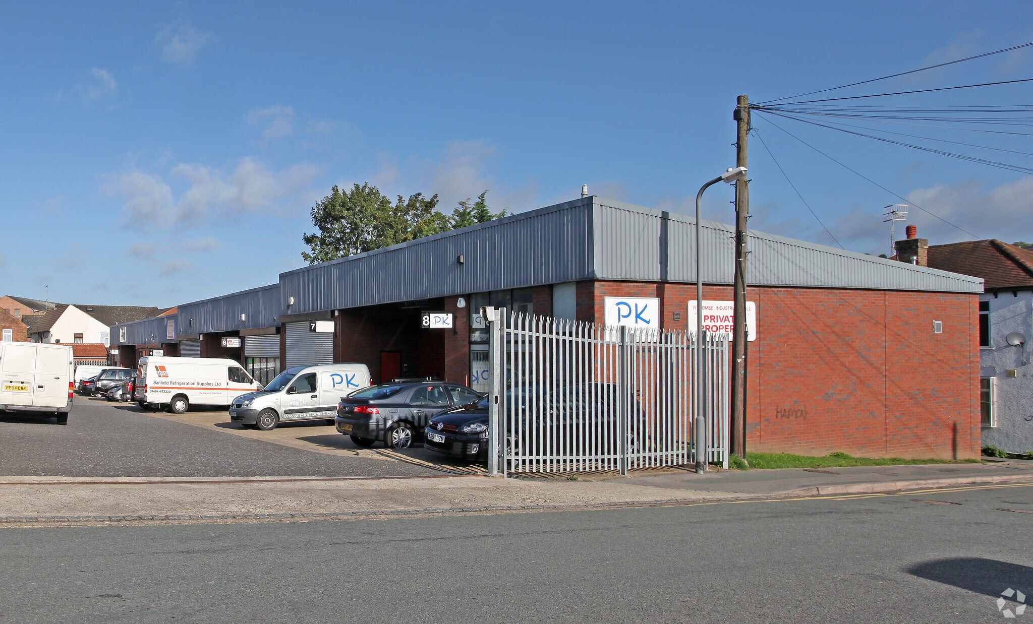 West End St, High Wycombe for sale Primary Photo- Image 1 of 1