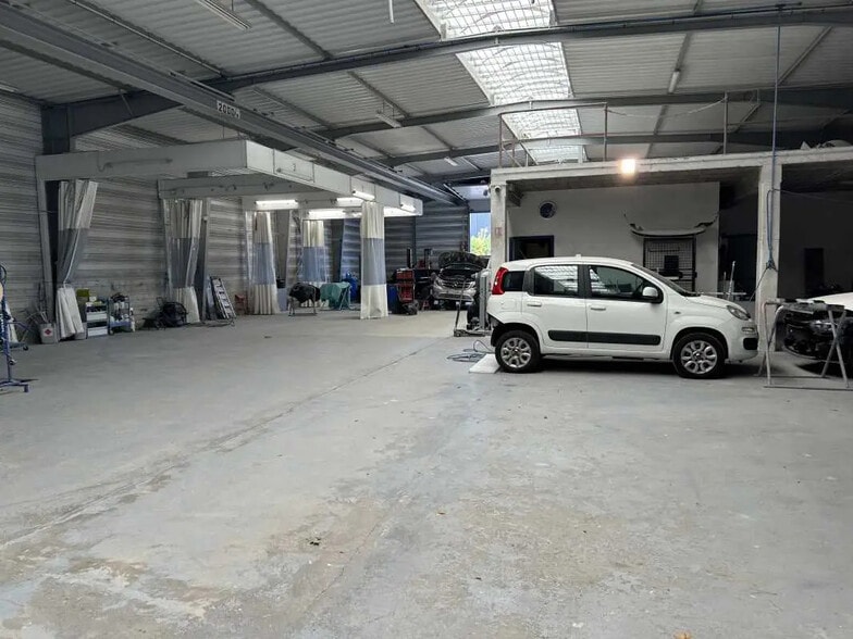 7 Avenue Louis Renault, Saint-Herblain to rent - Interior Photo - Image 3 of 16