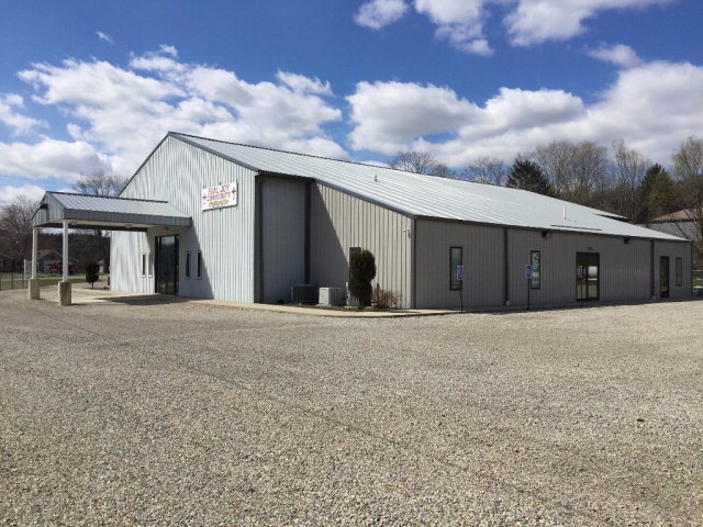 56 Maple Ln, Chillicothe, OH for sale - Primary Photo - Image 1 of 1