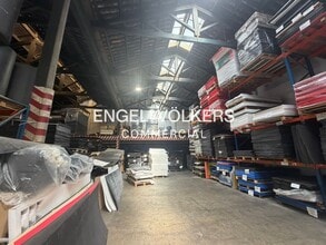 Industrial in Barcelona, Barcelona to rent Interior Photo- Image 2 of 13