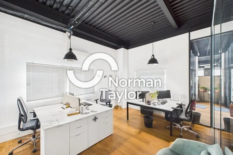 Office in Montpellier to rent - Building Photo - Image 3 of 9