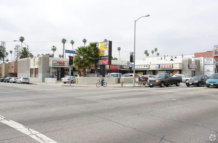 355-365 S Western Ave, Los Angeles, CA for rent - Building Photo - Image 1 of 4